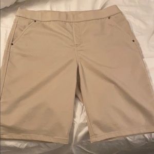 Intro Love the Fit Comfort Waist Shorts Size 12